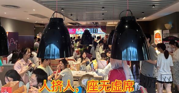久草时代｜网络新潮探析：久草现象解码，文化多样性与社会参与新篇章