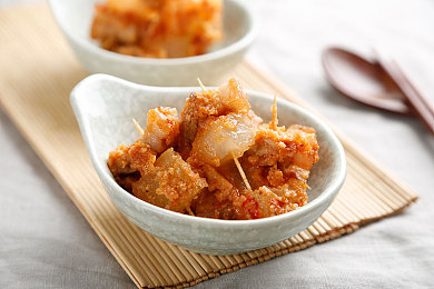 黑料不打烊-黑料不打烊 吃瓜曝光｜娱乐圈风波再起：“黑料曝光”引热议，真相与法律边界何在？