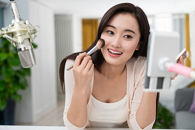 男生女生一起差差差差差app｜打破社交壁垒，趣味挑战引领新潮流：“差差差差差”应用创新互动体验-2