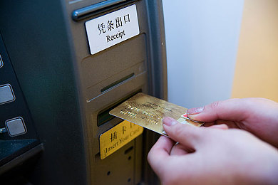 秘 秘密入口导航｜探寻游戏秘境：揭秘隐藏宝藏的秘密通道导航攻略-2