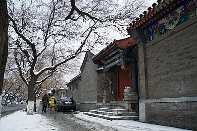 女生全露软件｜“争议不断，“色情应用”横行网络，青少年心理健康遭威胁，监管亟待加强！-2
