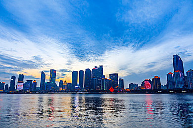 欧洲精品一区｜漫步欧洲瑰宝地，尽享千年风情之旅-1