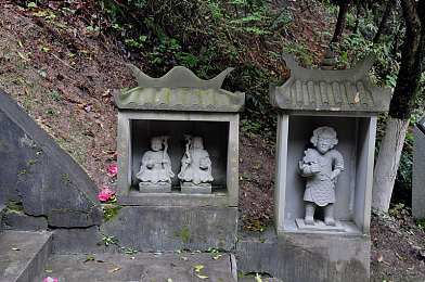 色鬼软件下载｜网络低俗风波再起：揭秘“色鬼软件下载”事件，守护网络安全与道德底线-2