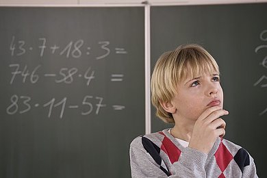 男上女生网站软件｜网络性别歧视风波：揭秘“男上女下”应用引发的平等之思-4