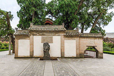 阿娇销魂表情的起源和历史背景｜网络迷因新宠：阿娇销魂表情走红背后的文化现象解析-4