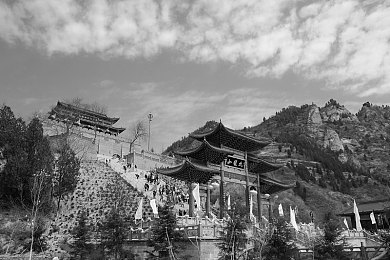黄色较件大全｜探索游戏奥秘，畅游资源盛宴：揭秘游戏世界中的奇幻配件宝库-2