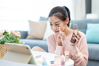 初中生张婉莹暑假作业｜暑假作业新攻略：张婉莹初中生成长之旅，揭秘高效学习秘诀-2