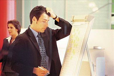 黄色软件免费下载3.0下载｜揭秘网络陷阱：免费下载暗藏隐患，安全警钟长鸣