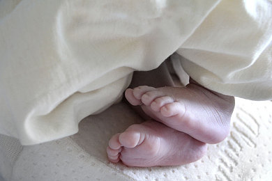 男生女生擦擦擦软件｜视觉迷局情感交织，解谜之旅浪漫启航-4