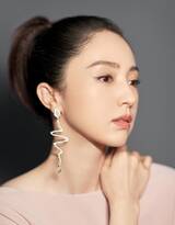 黄色软件下载免费3.3.0｜揭秘：“黄色软件”全新版本3.3.0震撼来袭，功能全面便捷，引领行业潮流-1