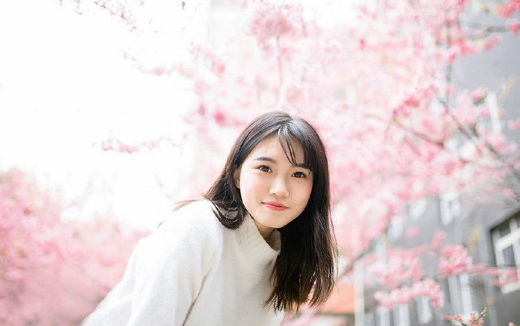 学生把 ×进了老师的 里｜课堂意外惊喜：调皮学生妙趣横生，师生互动绽放教育光彩