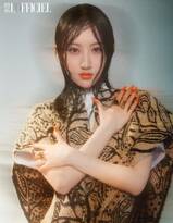 光身美女软件｜数字幻境诱惑：揭秘虚拟视觉盛宴的迷离与反思
